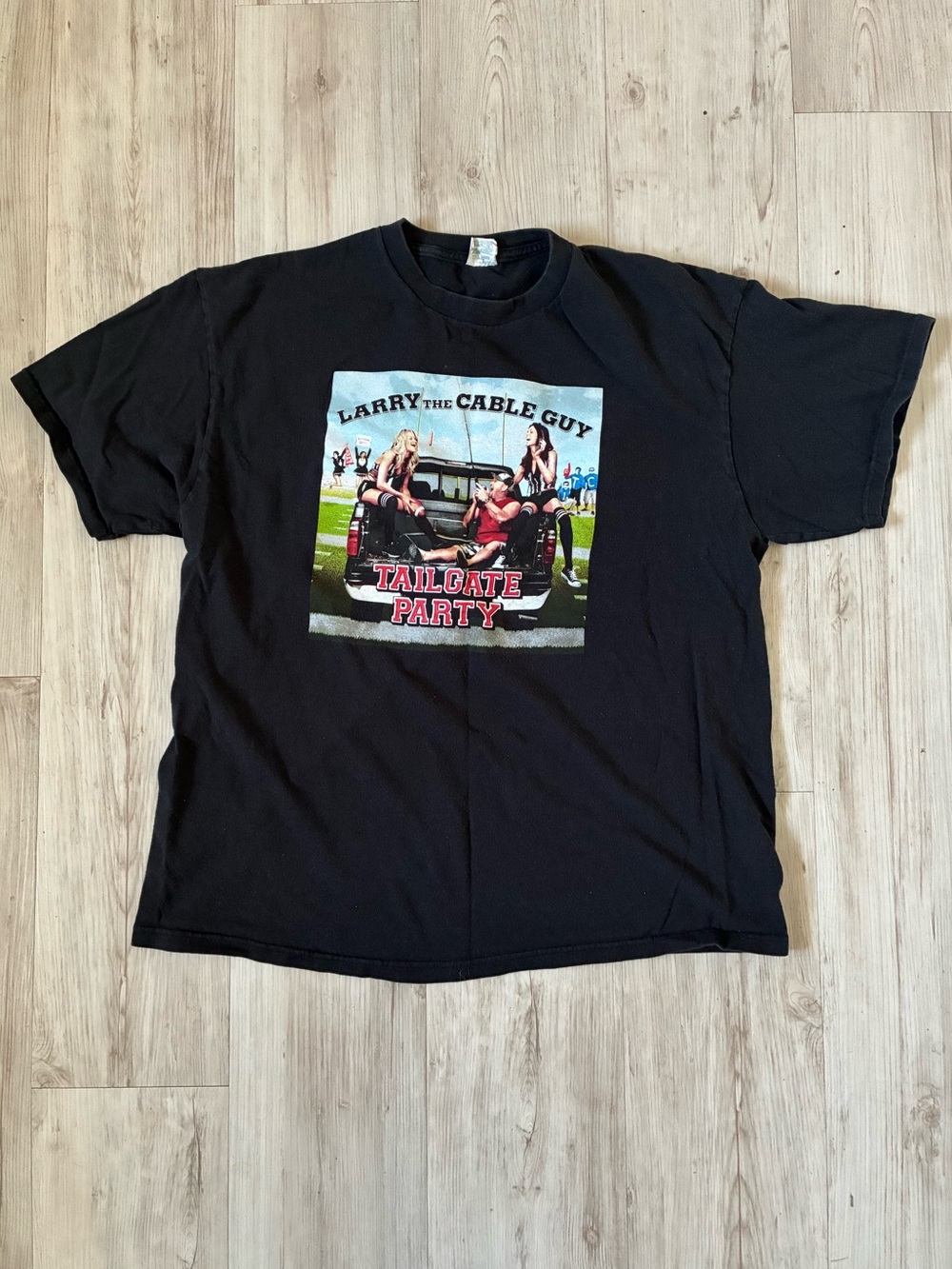 Larry The Cable Guy “Tailgate Party” Comedy Tour Shirt